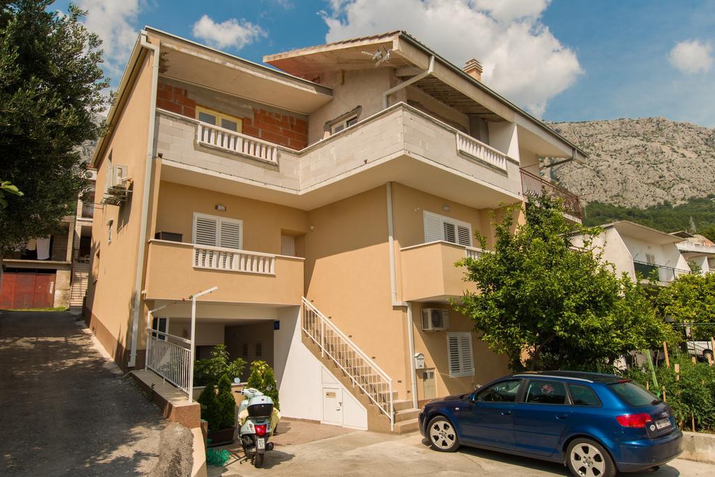 Miranda Apartment Makarska
